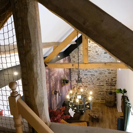 Maison De Avec Tatil Evi Martinvast