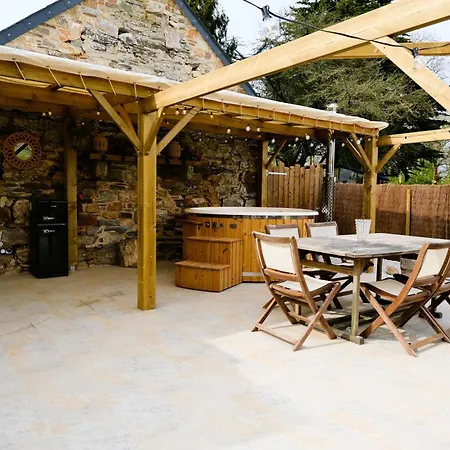 Maison De Avec